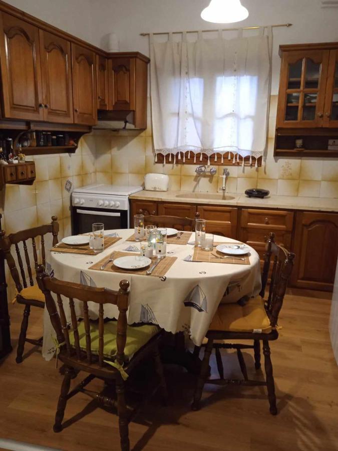 Margaritas Cottage นาฟปลิโอ ภายนอก รูปภาพ